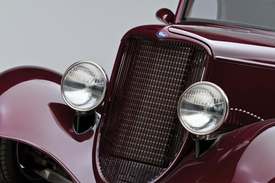  Ford Custom Coupe 1933 года  (фото 12 из 19)
